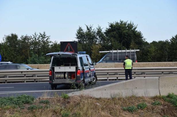 NÖ: Massive Polizei-Eskorte für israelische Delegation sorgte für Aufsehen