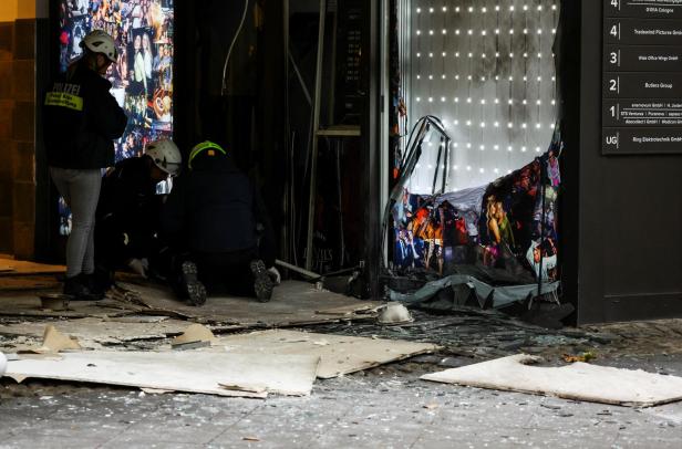 Police operation underway after an explosion in Cologne