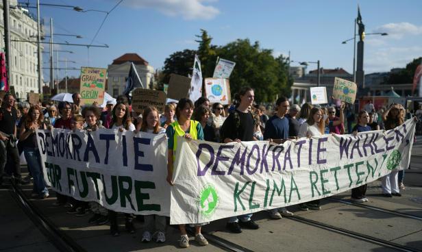 15.00 Menschen demonstrierten bei "Fridays For Future"