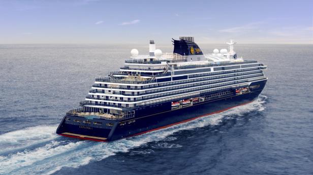 Das Kreuzfahrtschiff Explora I fährt auf dem offenen Meer.