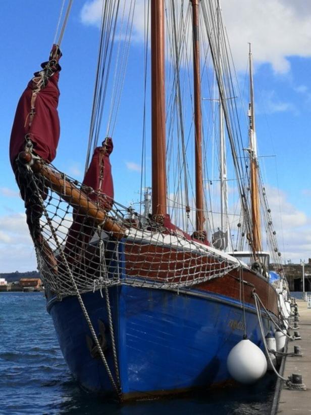 Warum schwierige Kinder aus Wien zehn Monate lang segeln gehen