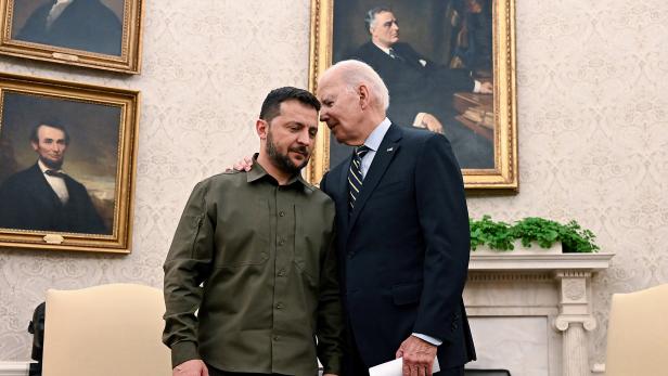 Selenskyj bei US-Präsident Biden