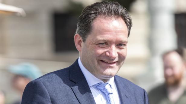 Landwirtschaftsminister Totschnig stellt weitere Hilfen in Aussicht Landwirtschaftsminister Totschnig stellt weitere Hilfen in Aussicht