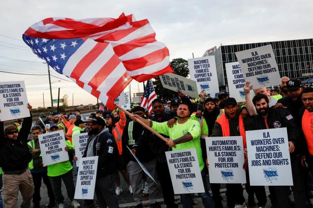 Wie der Hafen-Streik in den USA unseren Weihnachtseinkauf gefährden könnte