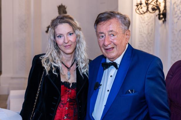 Simone Lugner und Richard Lugner am seinem 91. Geburtstag. 