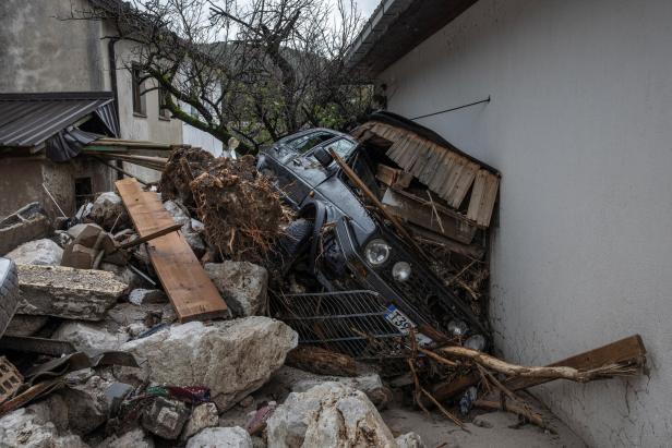 Nach Überschwemmungen in Bosnien-Herzegowina Dutzende vermisst