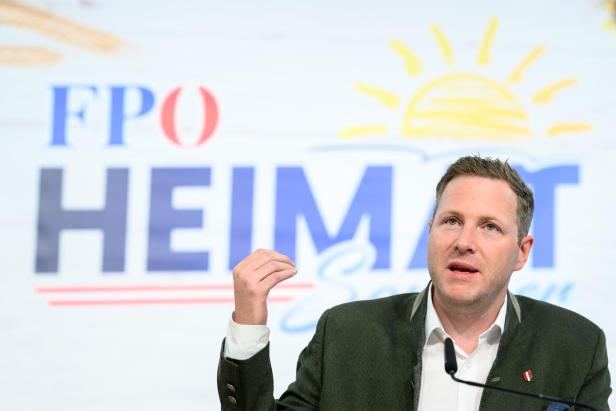 PRÄSENTATION FPÖ "SOMMERKAMPAGNE?: SCHNEDLITZ