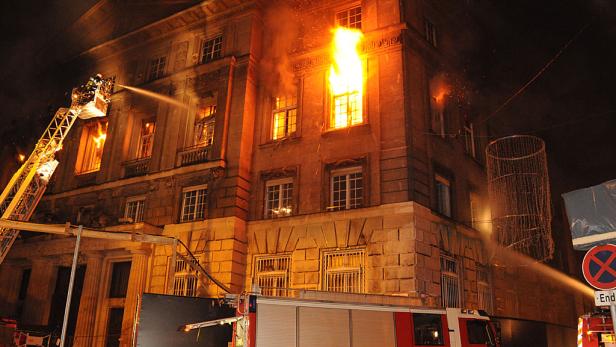 Nächtlicher Großbrand in Wiener Innenstadt