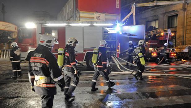 Nächtlicher Großbrand in Wiener Innenstadt