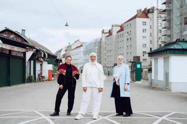 Die Kuratorinnen des Festivals: (von links nach rechts) Anahita Neghabat, Asma Aiad und Esma Bošnjaković.