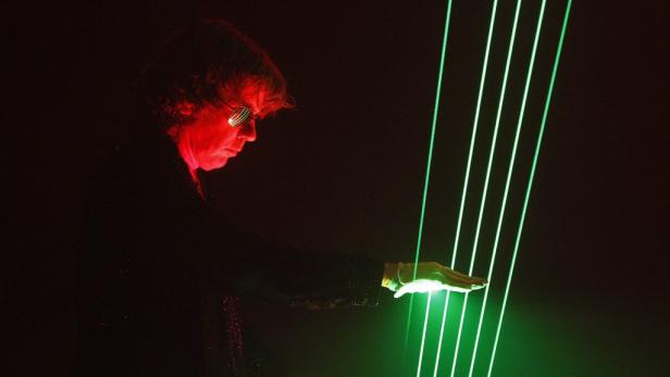 Jean Michel Jarre in der Stadthalle