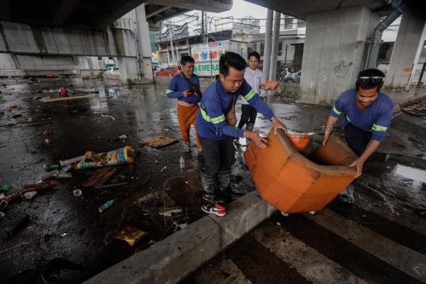 Tropical storm Trami affects Philippines provinces