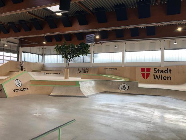 Neue überdachte Skatehalle in Wien-Floridsdorf eröffnet