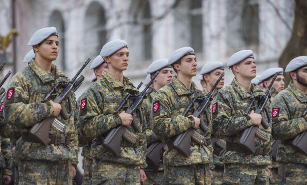 General Striedinger: "Der Wehrdienst sollte verlängert werden"