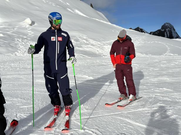 Nach 303 Tagen und 2 OPs: ÖSV-Star Schwarz wieder auf Schnee