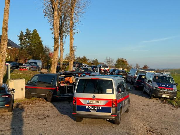 Rohrbach in OÖ: Jäger erschießt zwei Kameraden und flieht