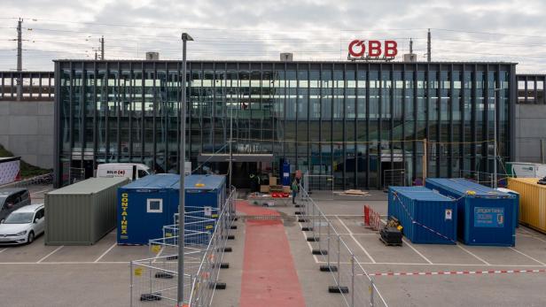 Nach dem Hochwasser: Bahnhof Tullnerfeld ab Montag eingeschränkt in Betrieb