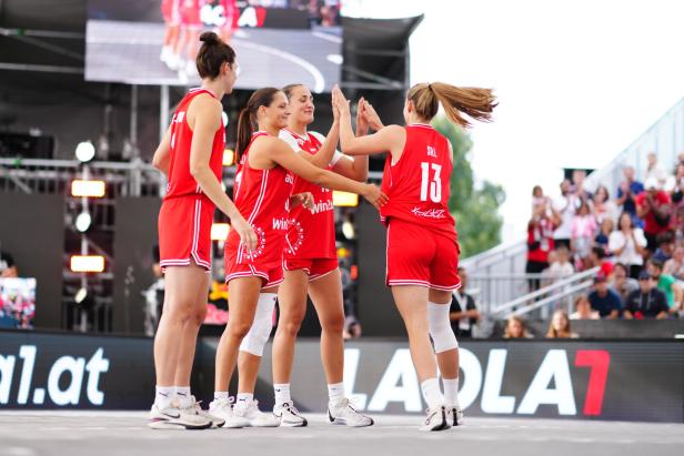 Basketball: Wie eine österreichische Weltenbummlerin in Israel landet