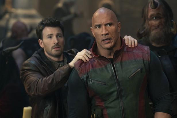 Filmkritik zu "Red One" mit Dwayne Johnson: Santa Claus im Fitness-Center