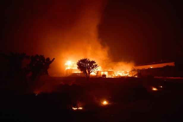 Schwerer Waldbrand in Kalifornien: Tausende mussten Häuser verlassen