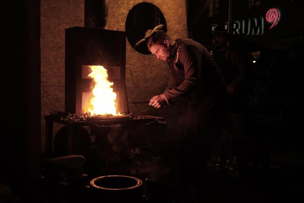 Flammende Weihnacht im Mostviertel: Wo Most und Eisen glühen