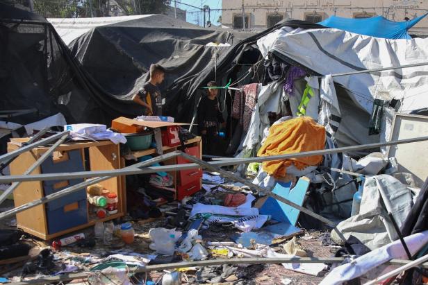 Österreicher in Gaza: "Menschen graben Löcher für ihre Exkremente"