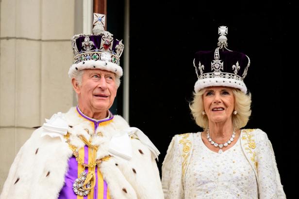 König Charles wird 76: Betagter Monarch, wackeliges Königreich