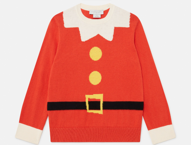 Ein roter Weihnachtspullover von Stella McCartney imitiert den Anzug des Weihnachtsmanns.