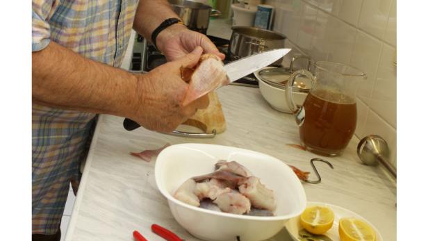 Teddy Podgorski kocht Aalsuppe