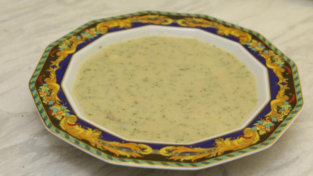 Teddy Podgorski kocht Aalsuppe