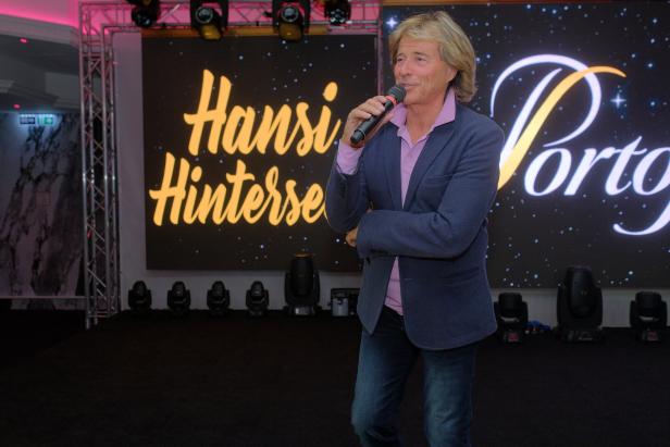 Ein Star zum Anfassen: Was Hansi Hinterseer für seine Fans in Wien gemacht hat