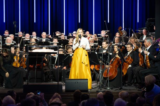 Stadttheater Wiener Neustadt feiert 230-Jahr-Jubiläum mit spektakulärem Wiedereröffnungsfest