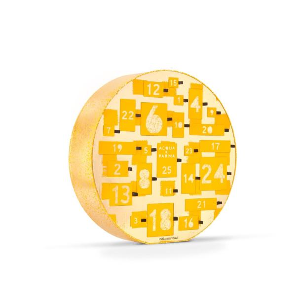 Ein goldener Adventskalender von Acqua di Parma, gestaltet von India Mahdavi.