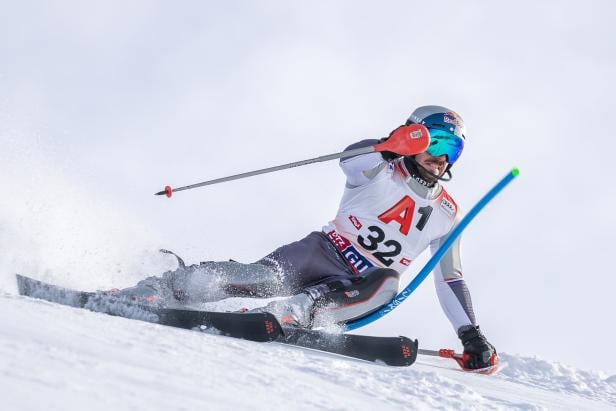 Aus von Feller und Hirscher in Gurgl: "So bin ich fehl am Platz"