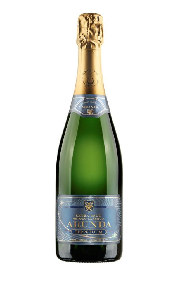 Eine Flasche „Arunda Perpetuum“ Südtiroler Sekt Extra Brut Metodo Classico.