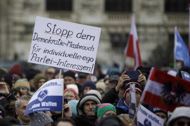 DEMONSTRATION FAIRDENKEN "FÜR UNSER ÖSTERREICH - NEIN ZUR ZUCKERL-KOALITION!!!"