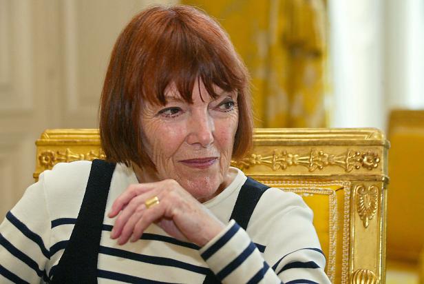 Dame Barbara Mary Quant (1930-2023) gilt als Erfinderin des Minirocks.