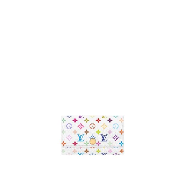 Eine weiße Louis Vuitton Geldbörse mit bunten Monogramm-Motiven.