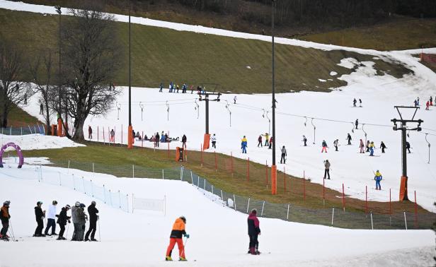 Das Verschwinden der Schlepplifte: Wie der Klimawandel kleinen Skigebieten zusetzt