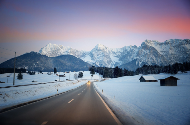 Unterwegs durch Schnee und Eis: Drei traumhafte Winter-Roadtrips