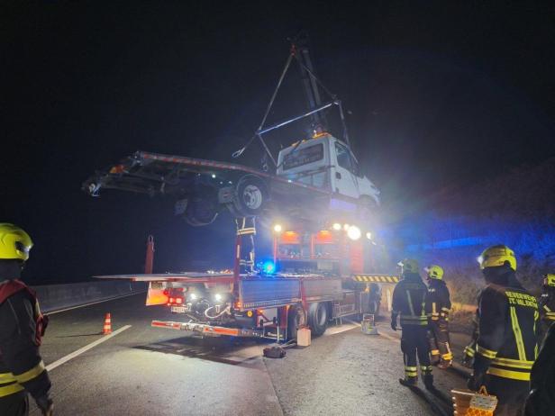 NÖ: Großkarambolage und Verletzte auf der Westautobahn