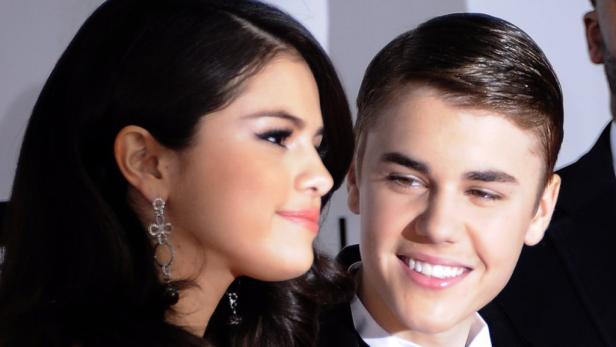 AMAs: Adele und Swift räumen ab, The Hoff tanzt