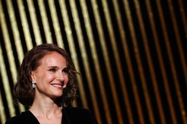 Natalie Portman Nix mit Elton, Demi, Whoopi oder Vin: Die echten Namen der Stars