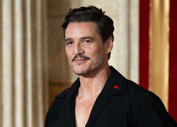 Pedro Pascal Nix mit Elton, Demi, Whoopi oder Vin: Die echten Namen der Stars