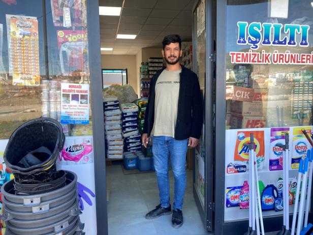 Zwei Jahre nach Jahrhundert-Beben in der Türkei: Wie lebt es sich auf Trümmern?