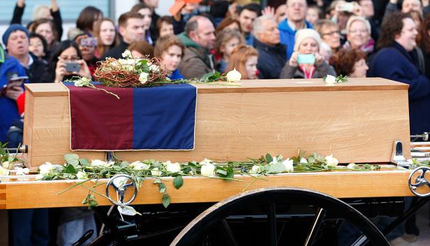 König Richard hat am 26. März 2015 seine letzte Ruhe gefunden Richard III.: Warum der berüchtigte König erst 530 Jahre nach seinem Tod bestattet wurde