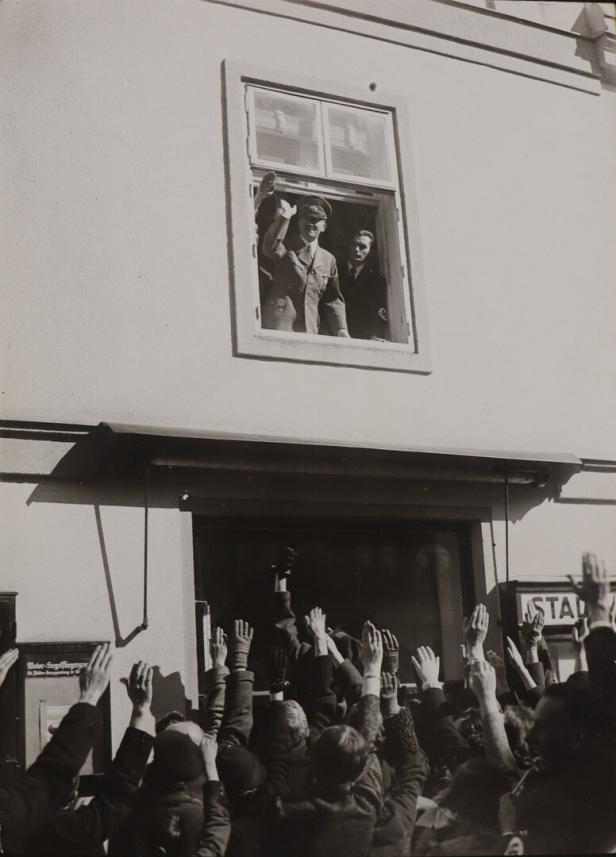 Stadtmuseum St. Pölten: Der grauslich bittere Tee der Nazizeit