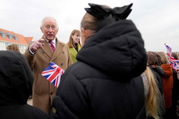 Charles III. zeigt sich gerne nahbar Charles III. zeigt sich gerne nahbar