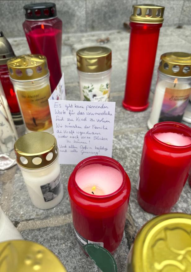 Trauer und Wut: Wie es den Menschen in Villach nach dem IS-Anschlag geht