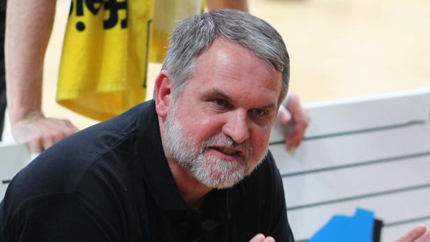 Mit Plan und Ziel: Teamchef Werner Sallomon nimmt seine erste EM-Qualifikation in Angriff.